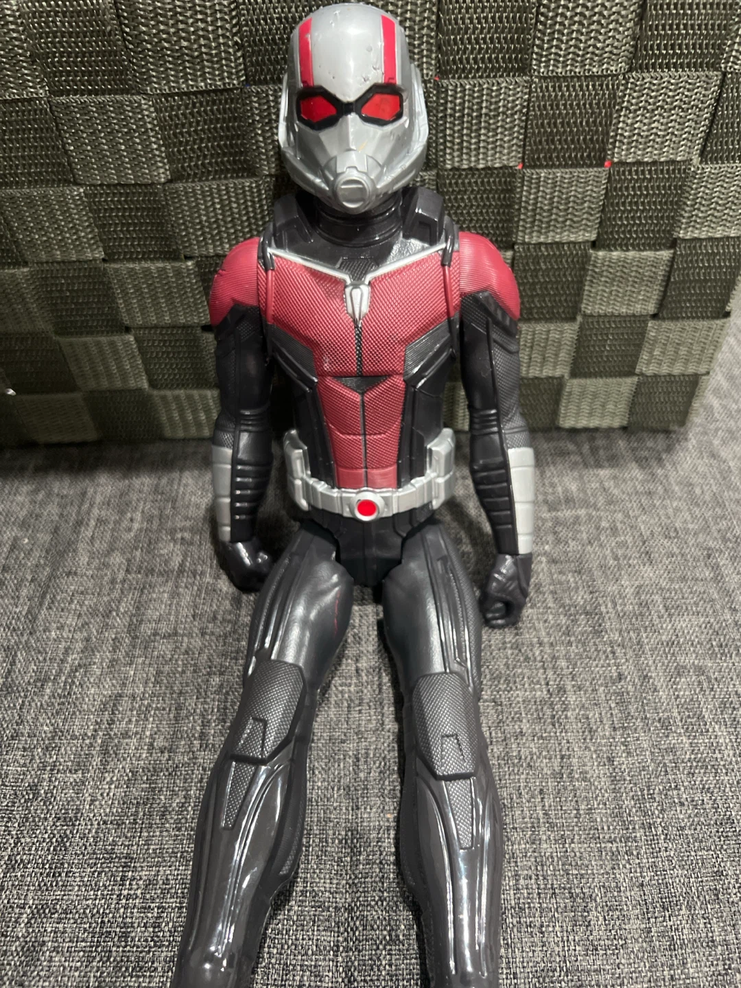 Marvel Ant-Man Action Figure - photo 2
