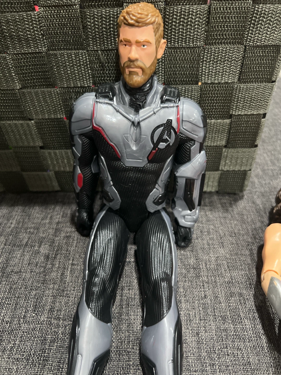 Marvel Avengers Thor Action Figure - photo 2