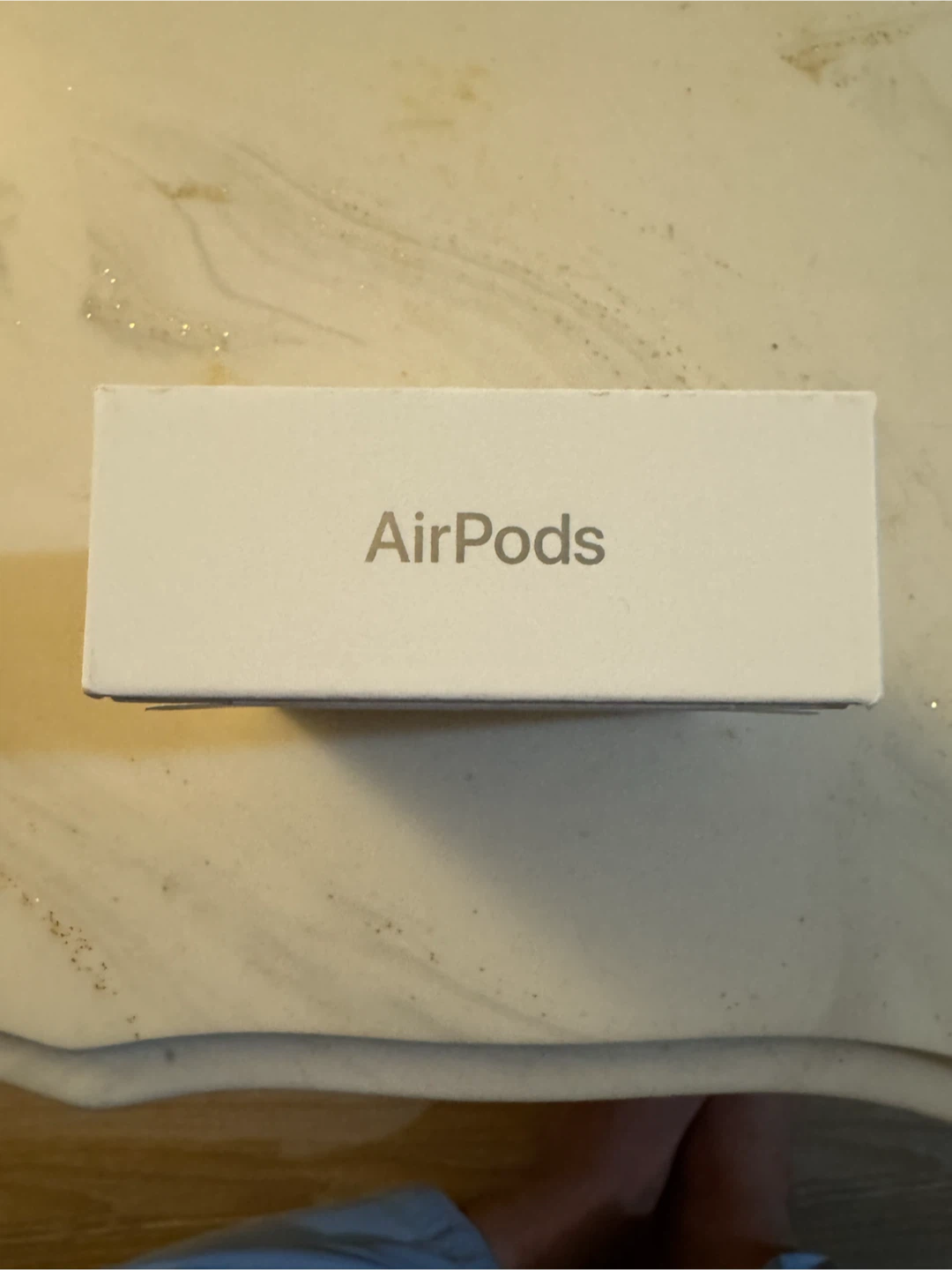 Apple AirPods 4 Wireless Earbuds sealed - photo 4