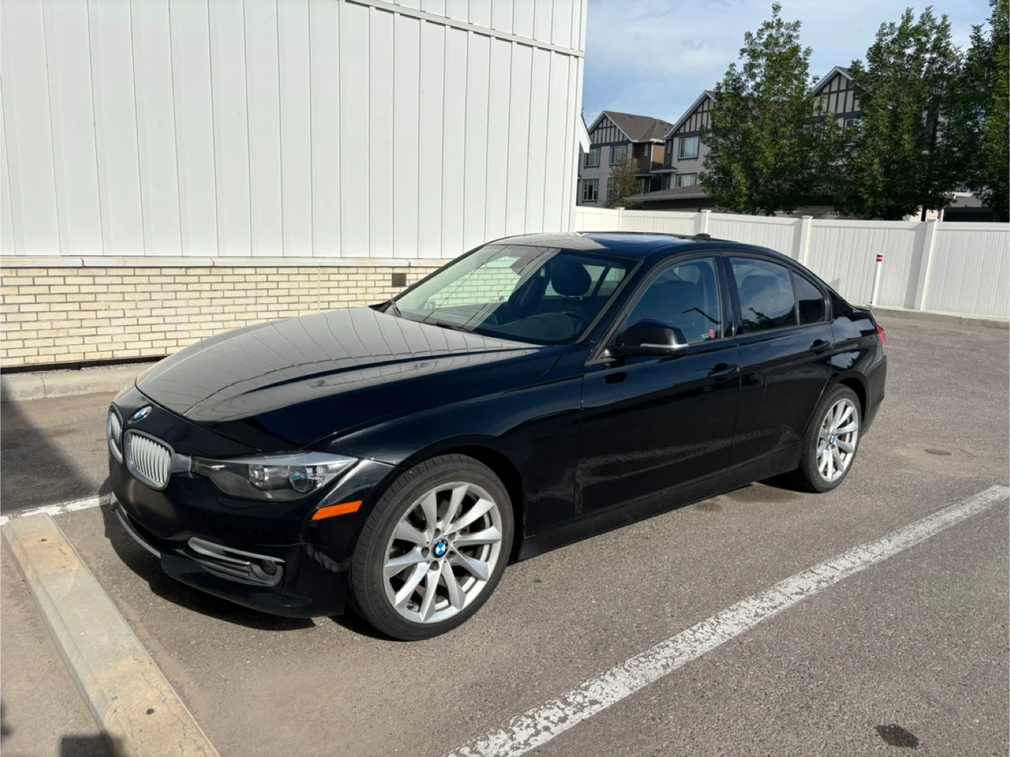 2013 BMW 3 Series 320i xDrive AWD