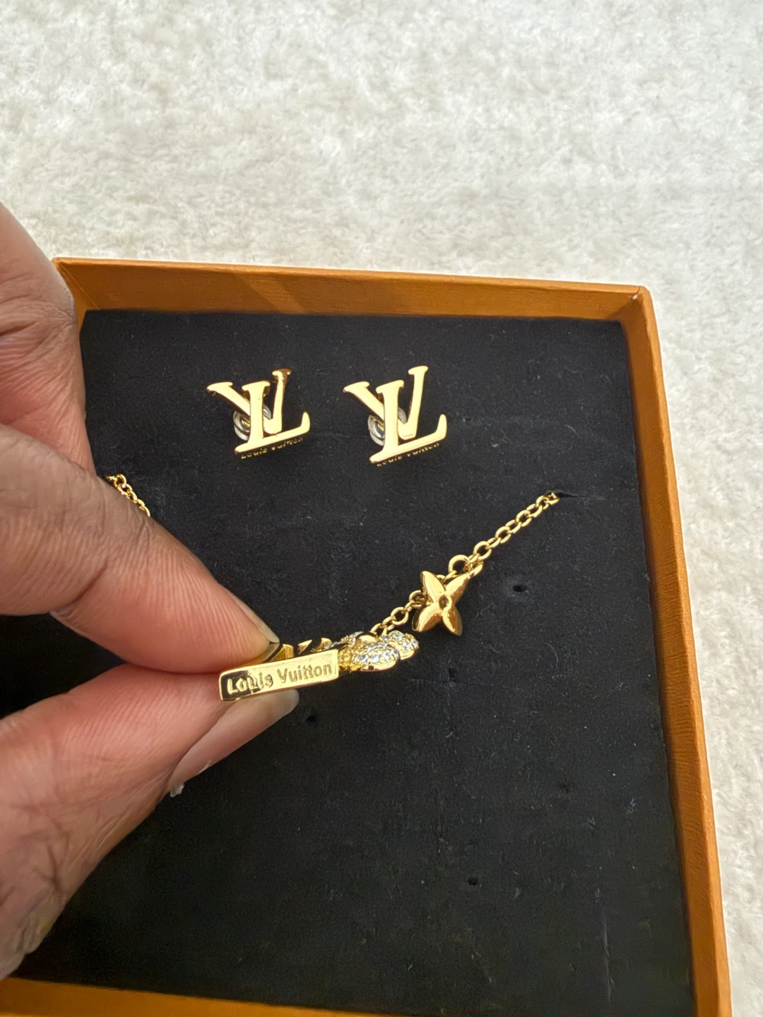 Luxury Necklace and Earrings Set - photo 3