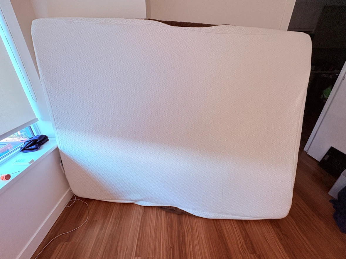 Cool-dream Gel Mattress QUEEN- no pets, smoking, spills - photo 4