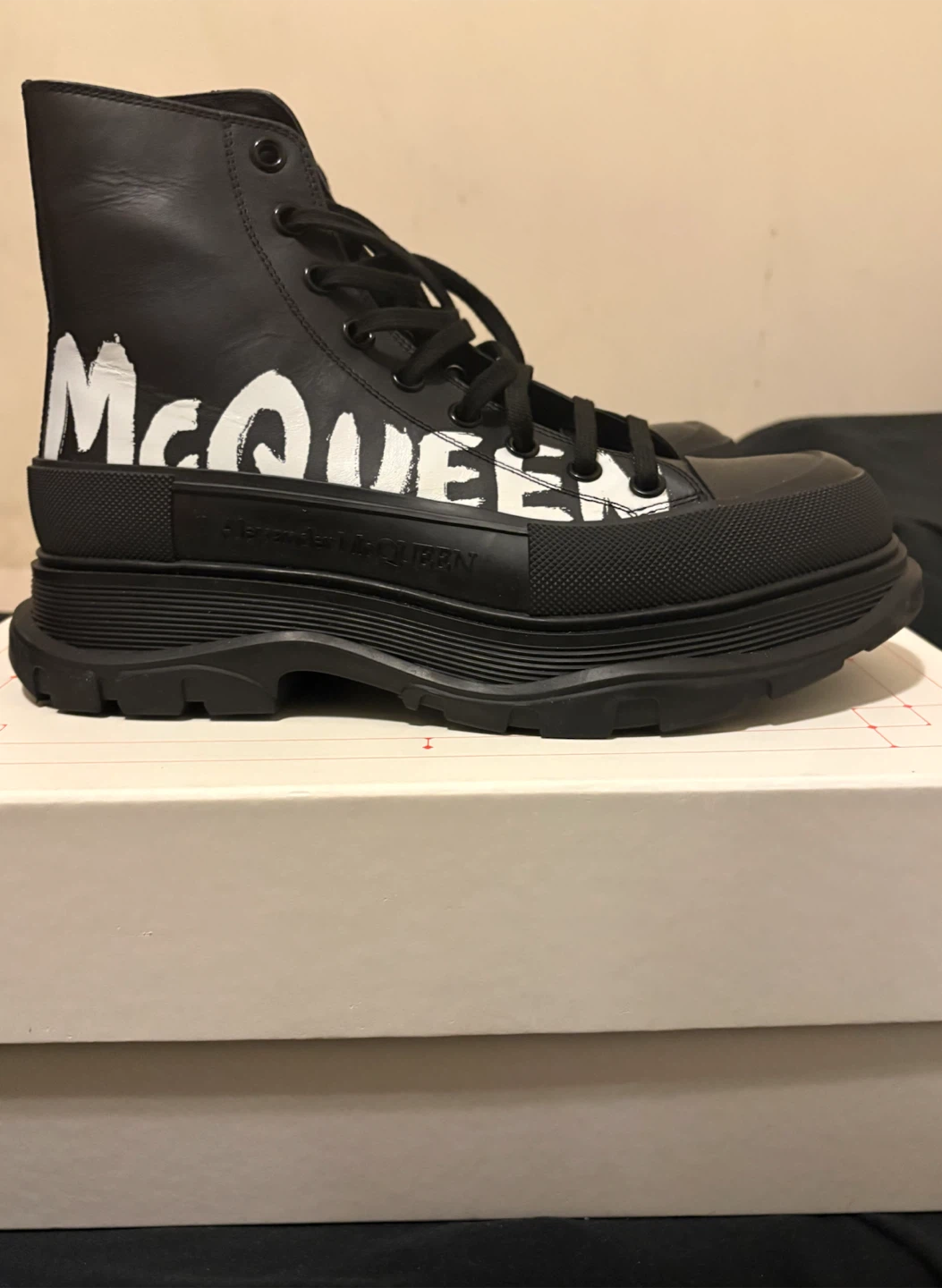 Alexander McQueen Black Leather Boots - photo 4