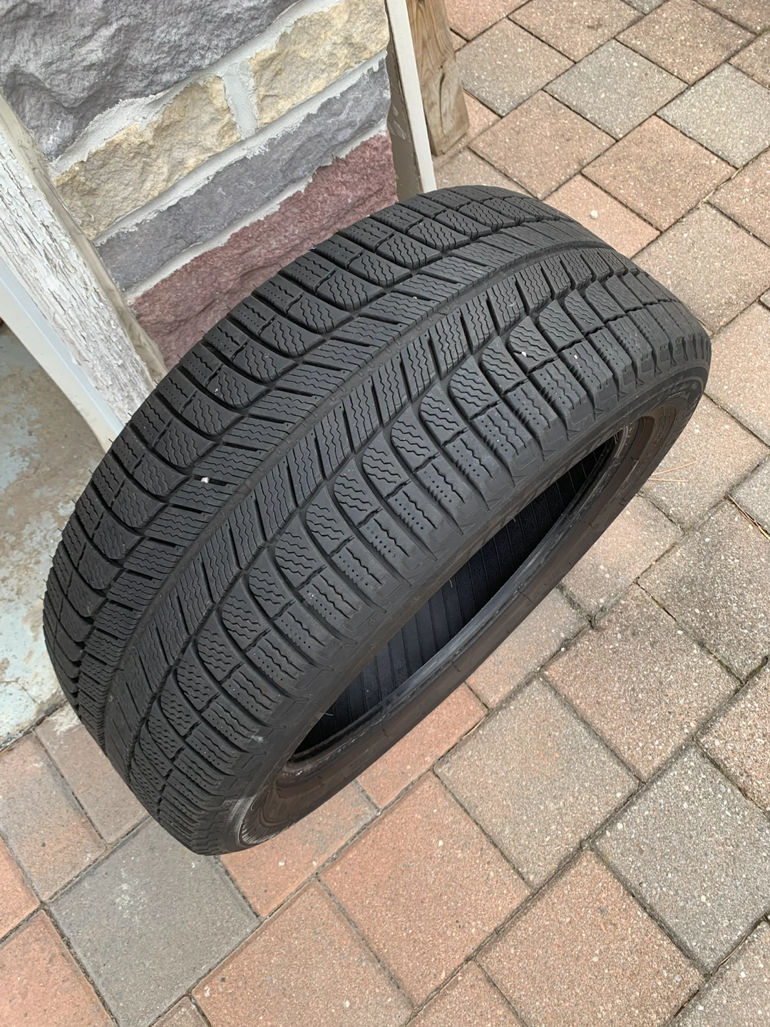 Michelin X-Ice Winter Tire - photo 2