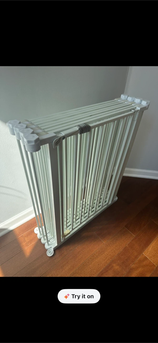 Regalo 4-IN-1 Play Yard Configurable Metal Safety Gate - photo 2