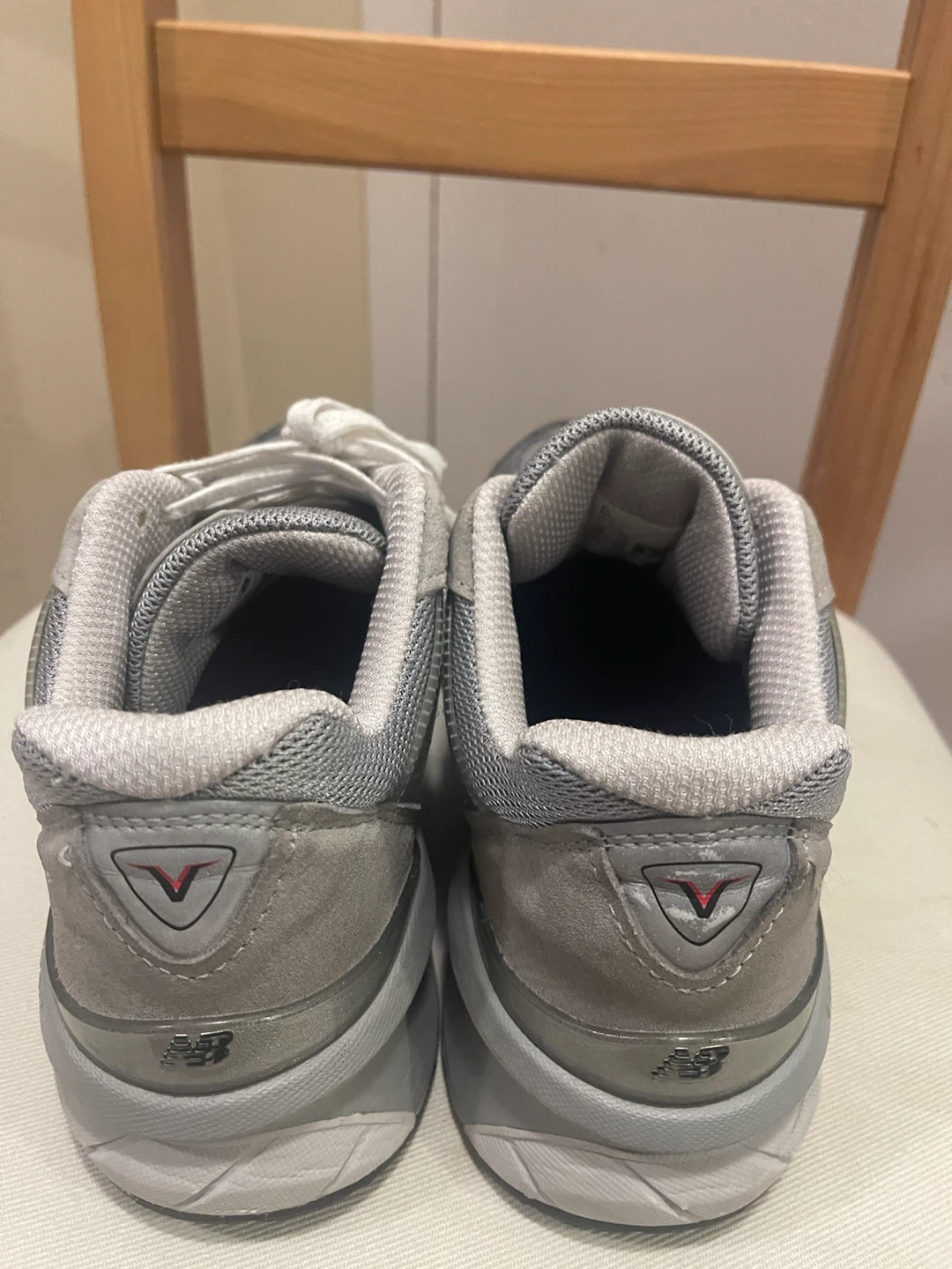 New Balance 990v5 Grey Running Shoes - photo 3