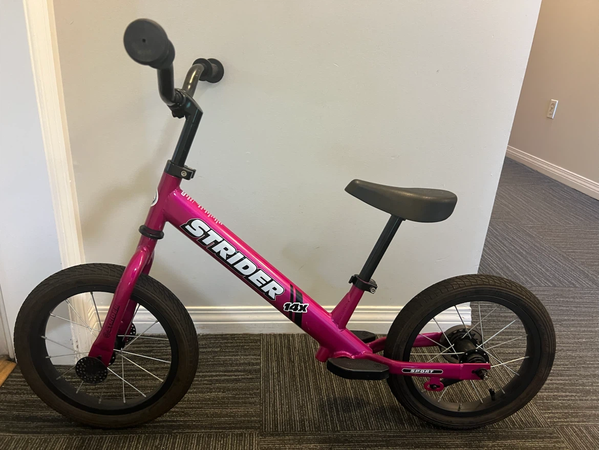 Strider 14x Sport Balance Bike Pink - photo 3