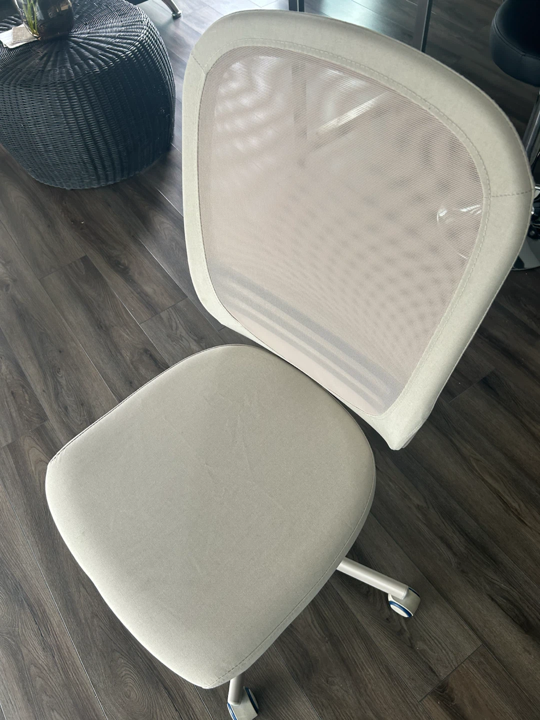 Office chair/  Swivel Chair - photo 2
