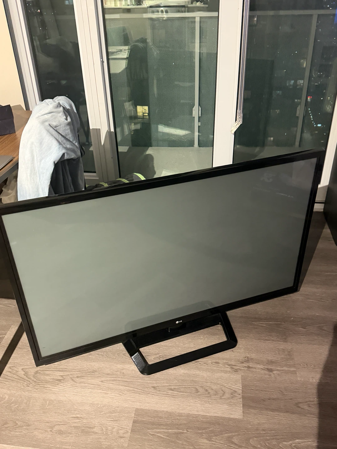 SEND OFFERS: LG 50-inch Plasma TV