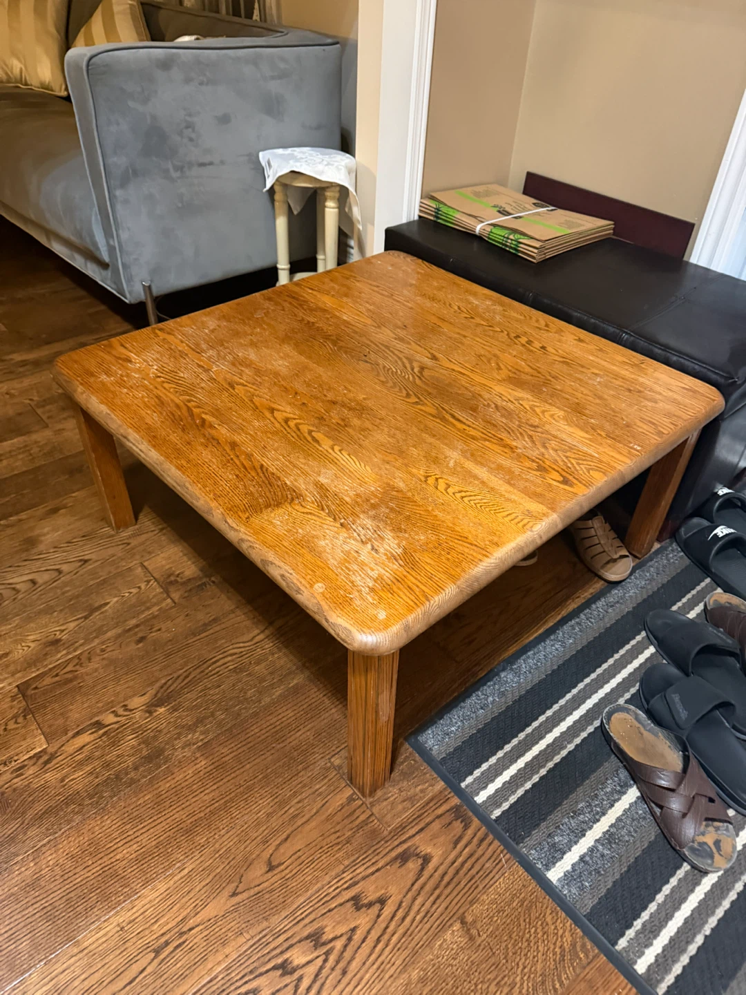 Wooden Coffee Table - photo 3