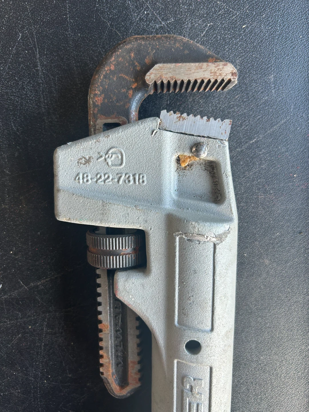 Milwaukee Cheater Pipe Wrench - photo 4