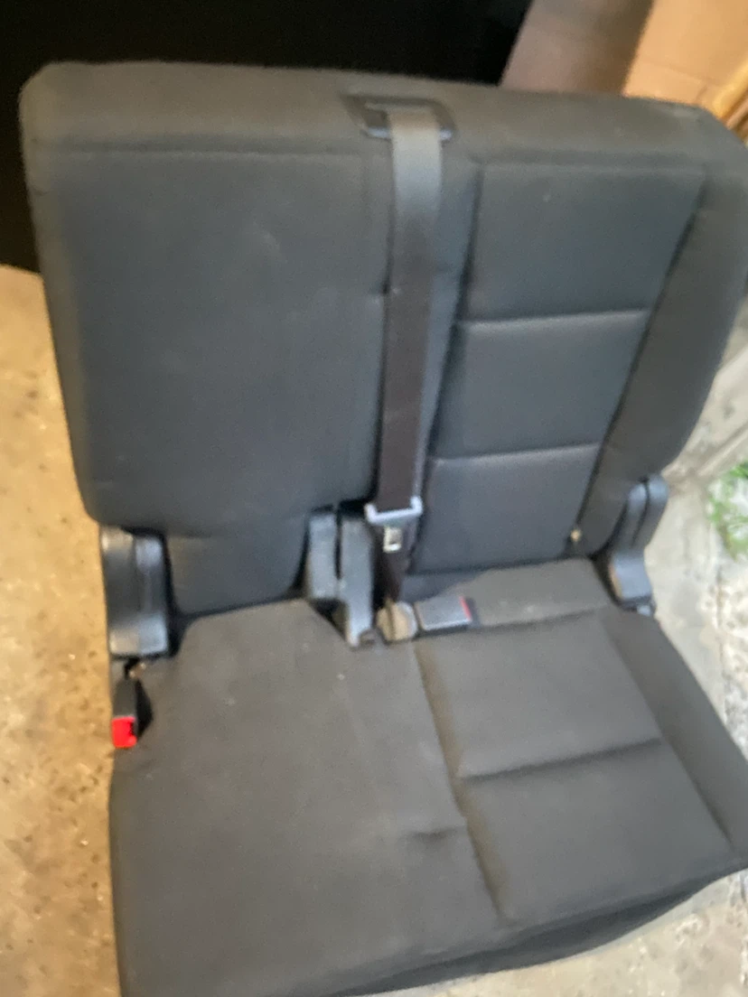 Black Car Seat with Seatbelts - photo 3