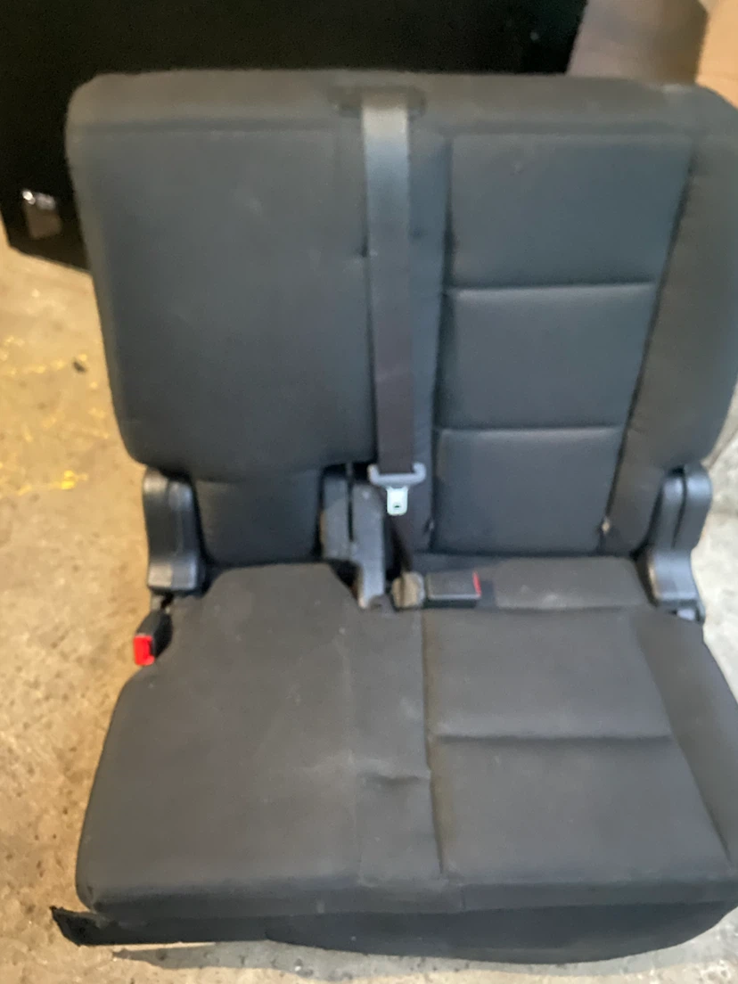 Black Car Seat with Seatbelts - photo 5