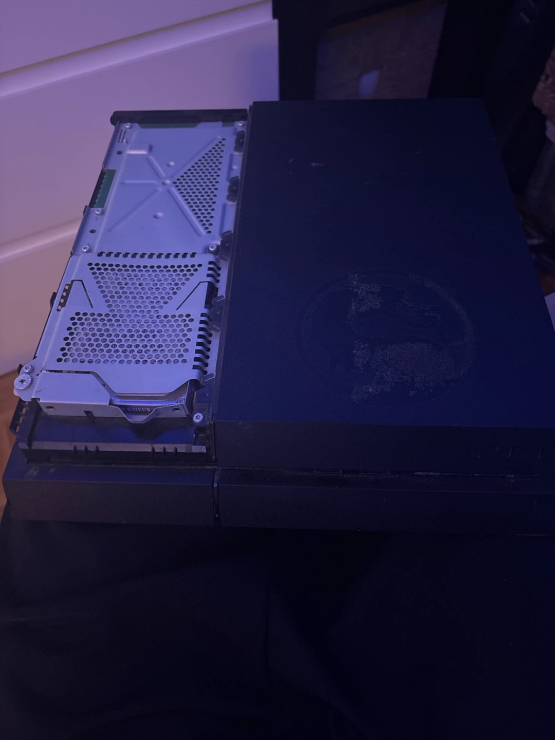 Sony PlayStation 4