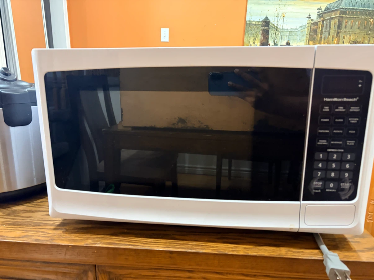 Hamilton Beach Microwave Oven