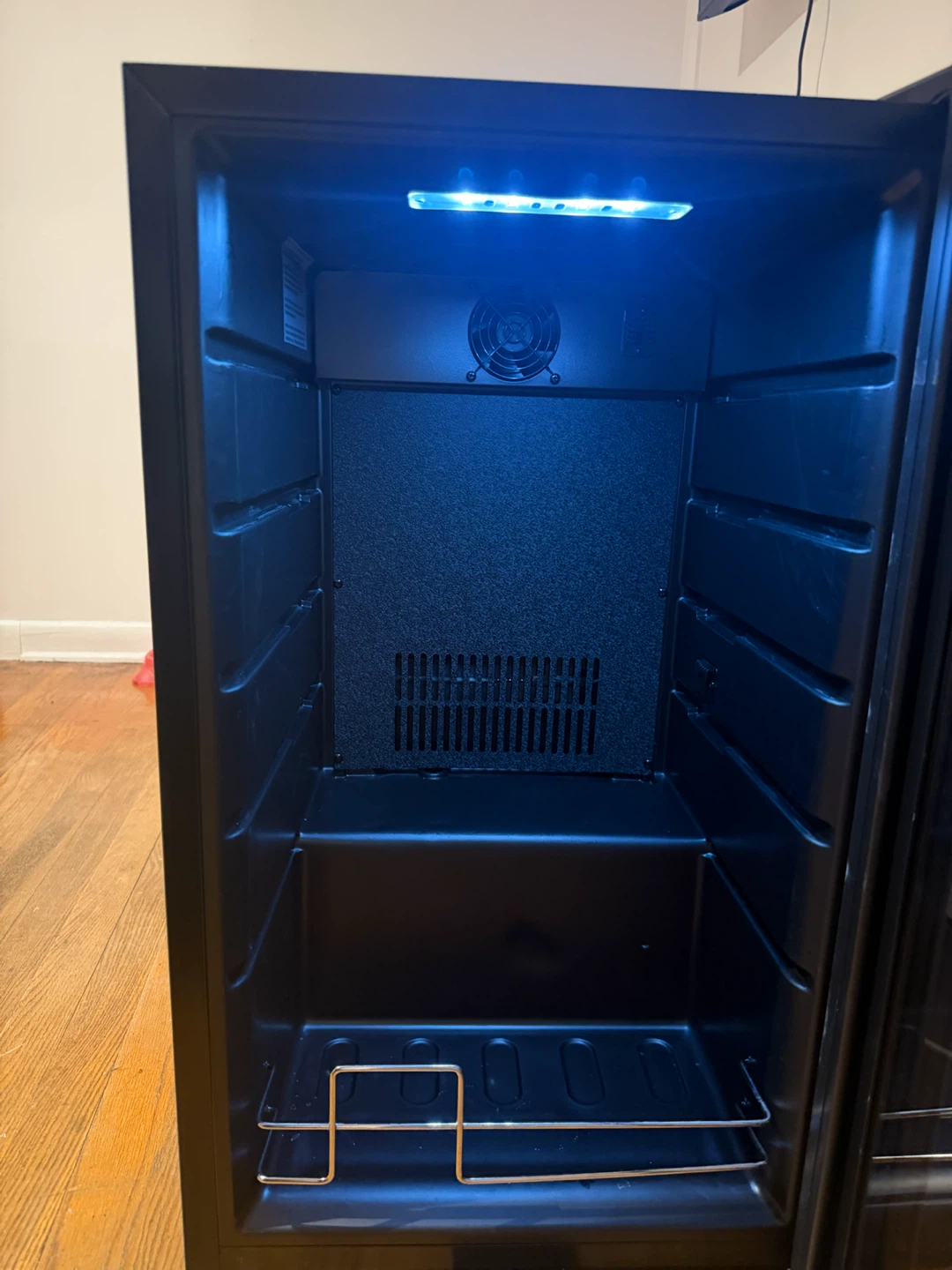 Schmecke Single Zone 24-Bottle Wine Cooler - photo 3