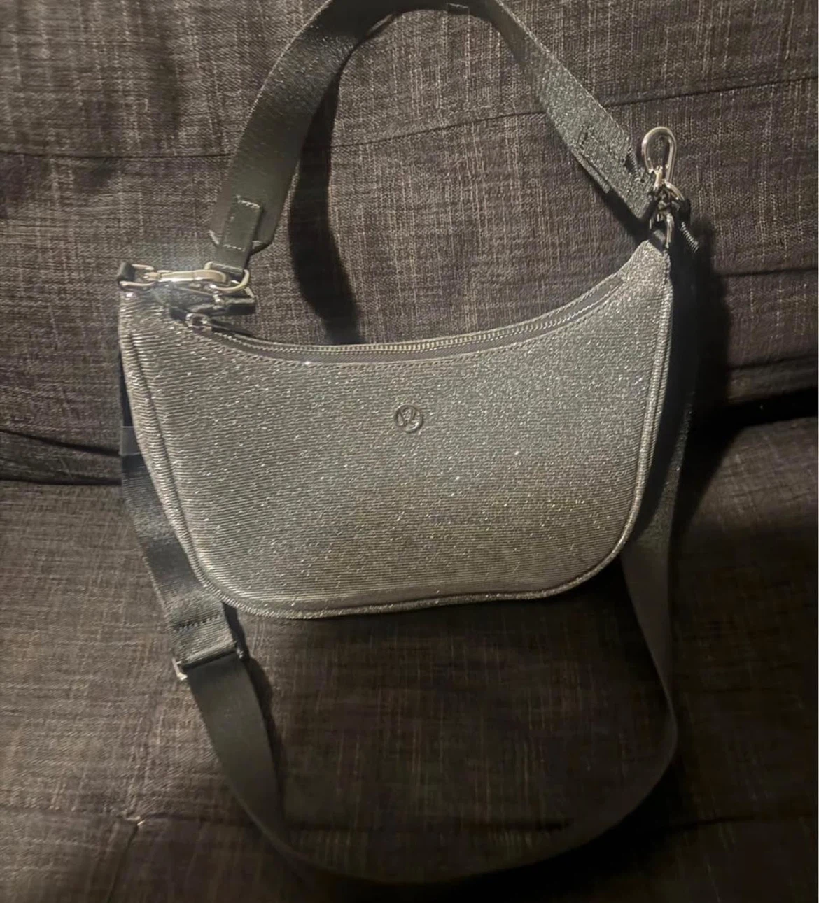 Lululemon Everywhere Belt Bag - Silver Sparkle - photo 2