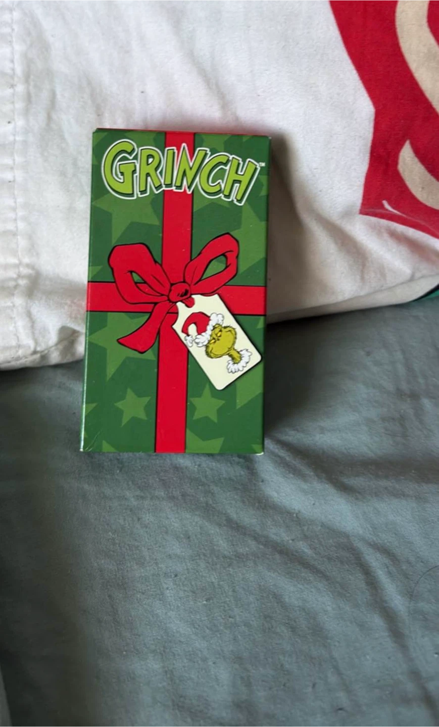 Grinch card game