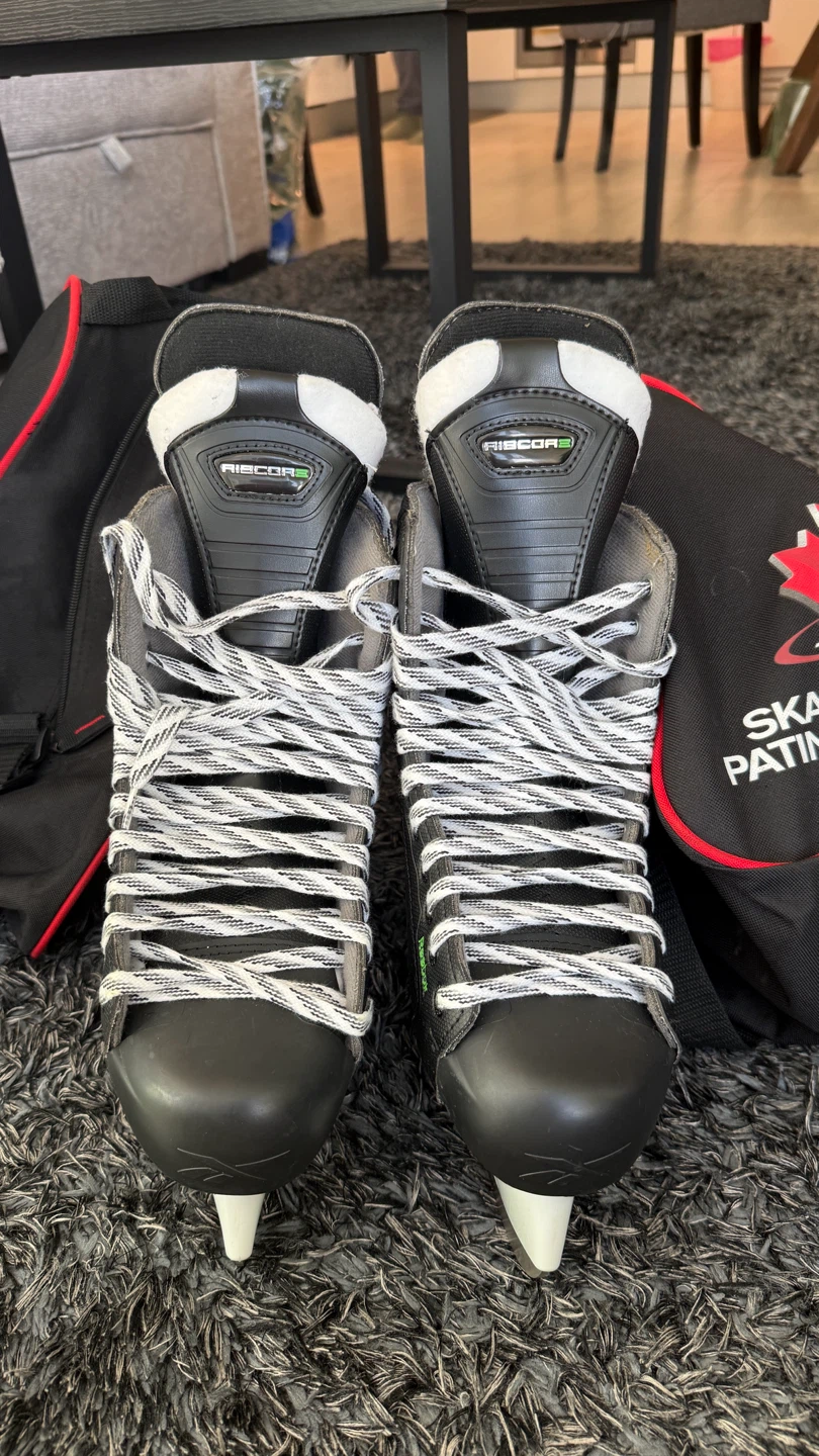 Reebok Ribcor XT Comp Ice Skates with Bag