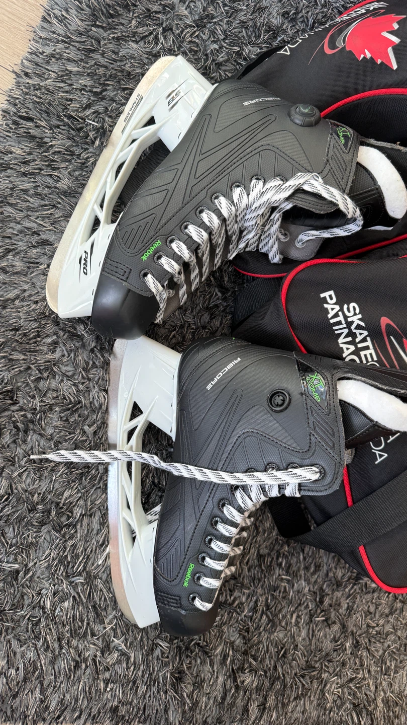 Reebok Ribcor XT Comp Ice Skates with Bag - photo 2