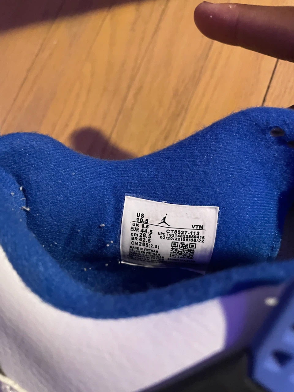 Air Jordan 4 "White & Blue" Sneakers - photo 4