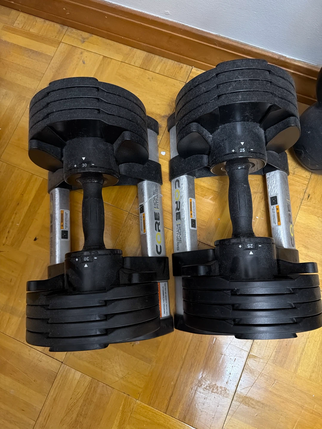 CORE HOME FITNESS Adjustable Dumbbells (Pair)