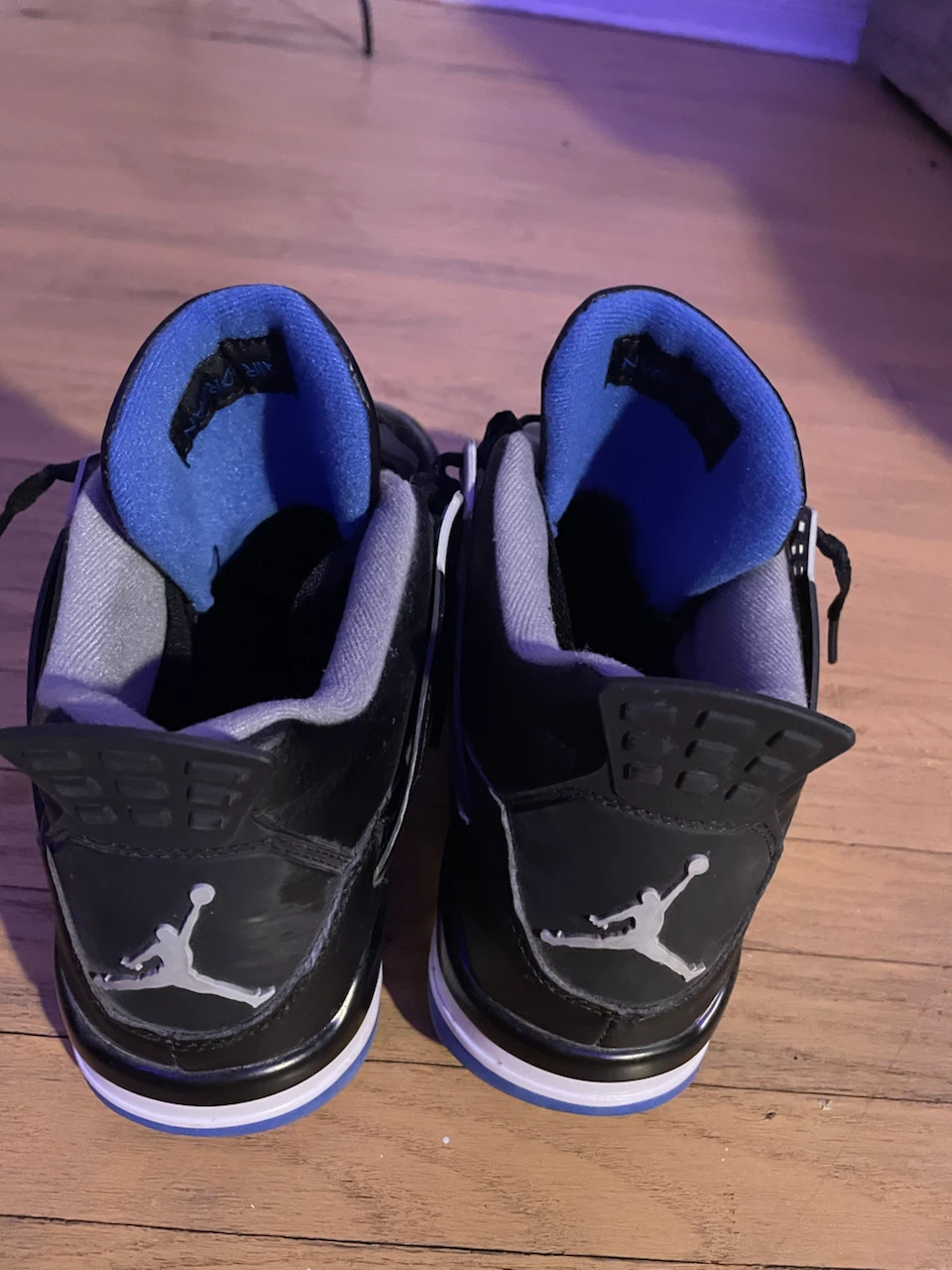 Air Jordan 4 Retro Shoes - photo 3