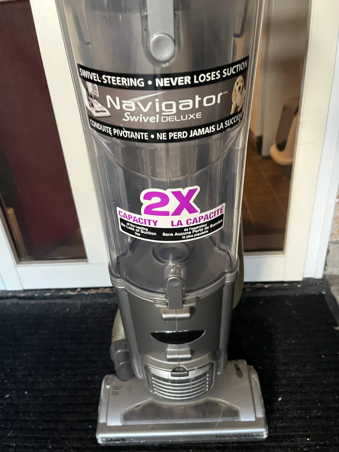Shark Navigator Swivel Deluxe Upright Vacuum - photo 2