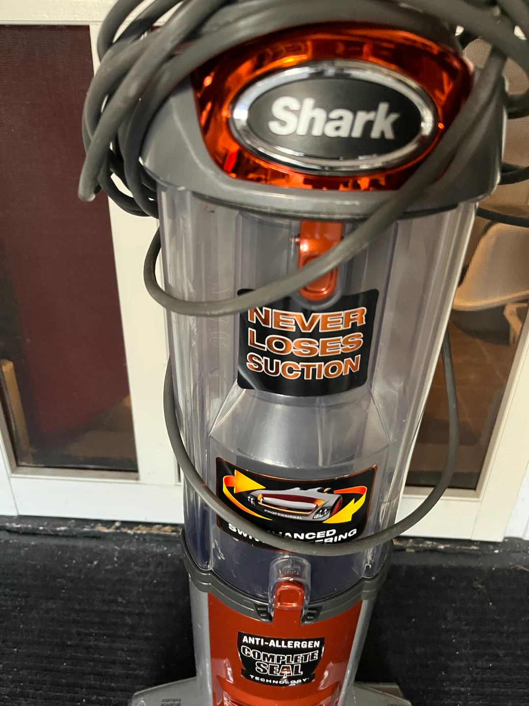 Shark Vacuum Cleaner - photo 2