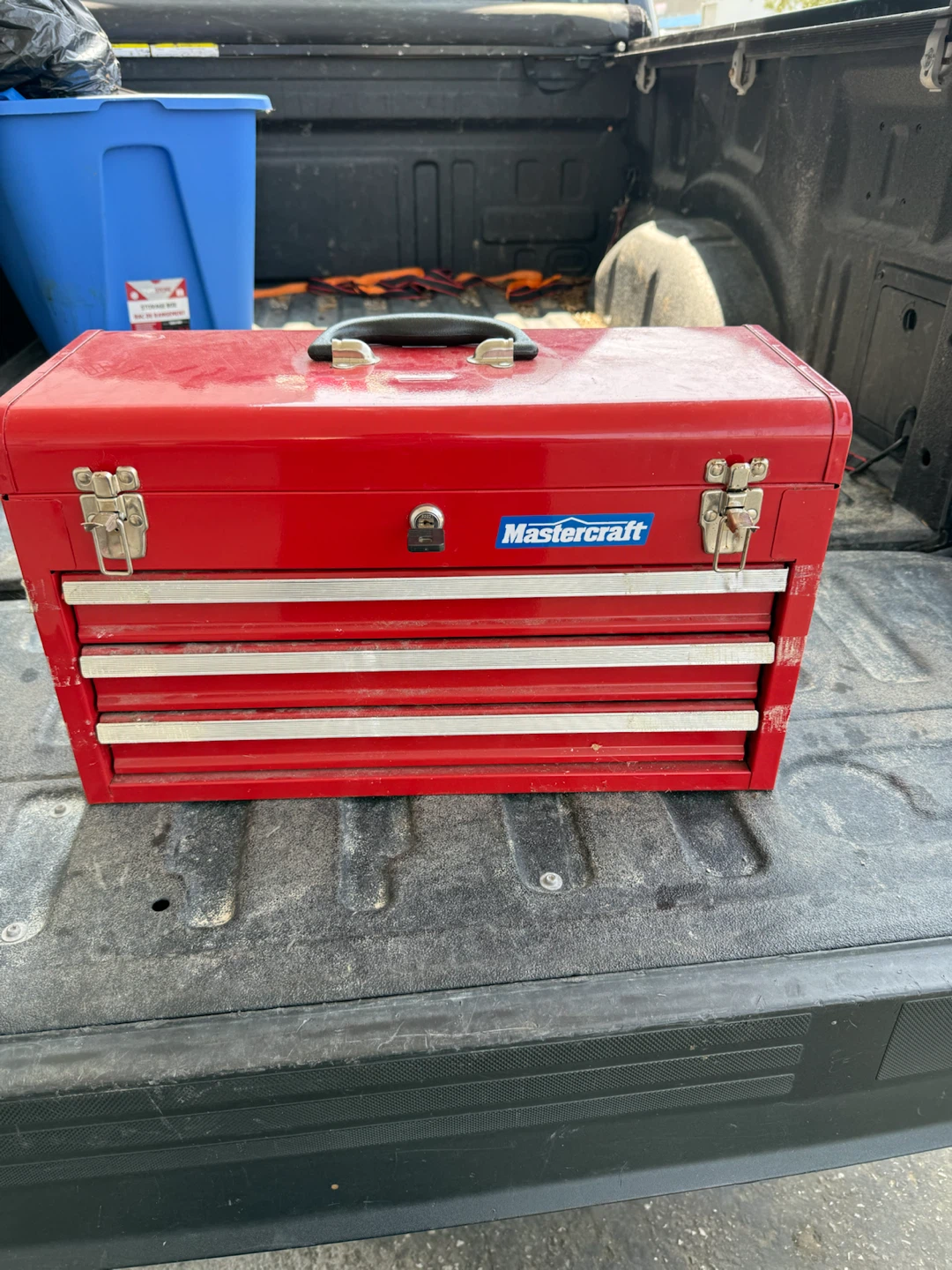 Mastercraft Red Metal Toolbox - photo 2