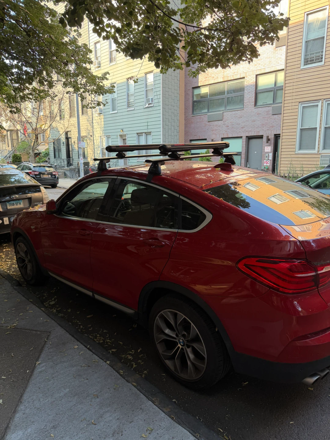 Red BMW X4 with Roof Rack - photo 2