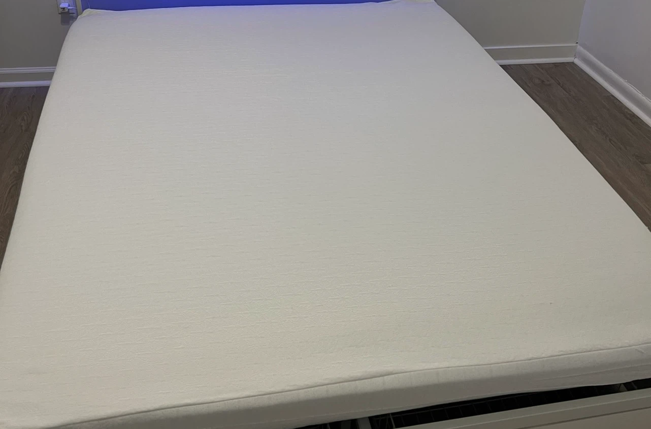 Queen mattress 12”