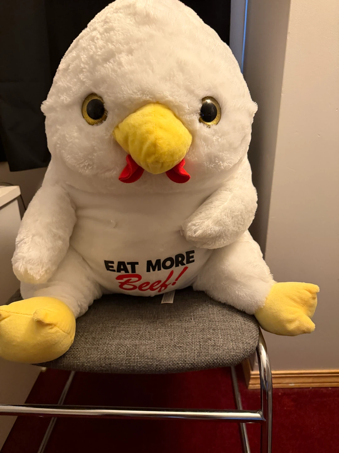 Plush Chicken "Eat More Beef!" - photo 2