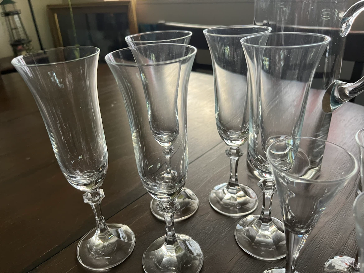 Assorted Bar Glassware Lot - photo 3