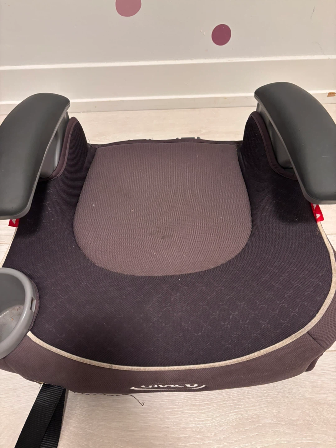 Graco Booster Car Seat - photo 2