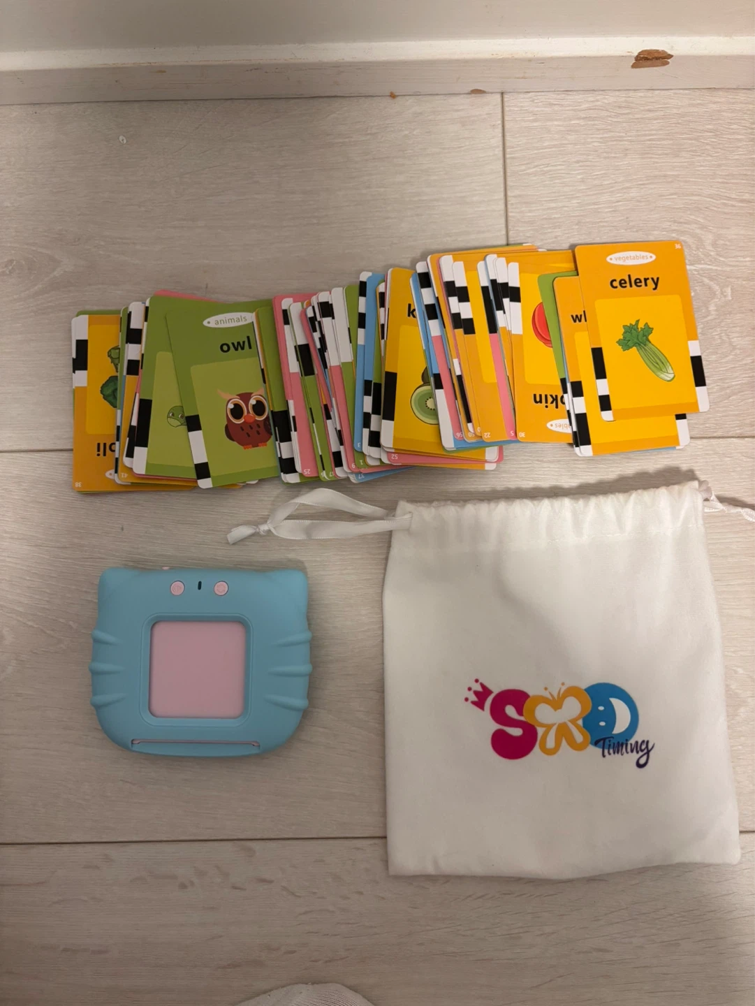 Learning Flashcards and Reader Toy Set