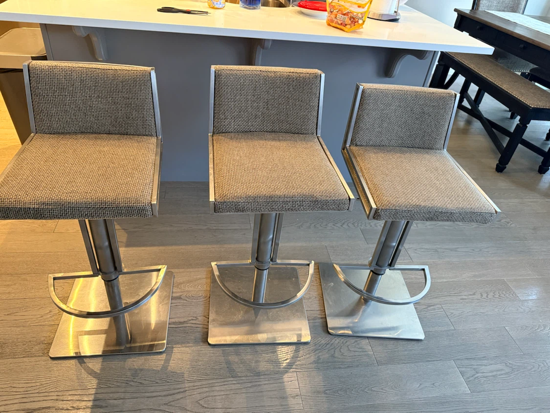 Set of 3 Modern Bar Stools - photo 2