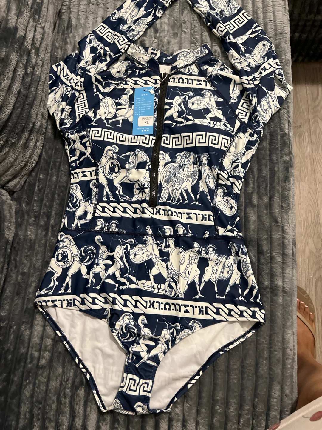 Qian Ya Ting Women's Long Sleeve Swimsuit - XL - photo 2