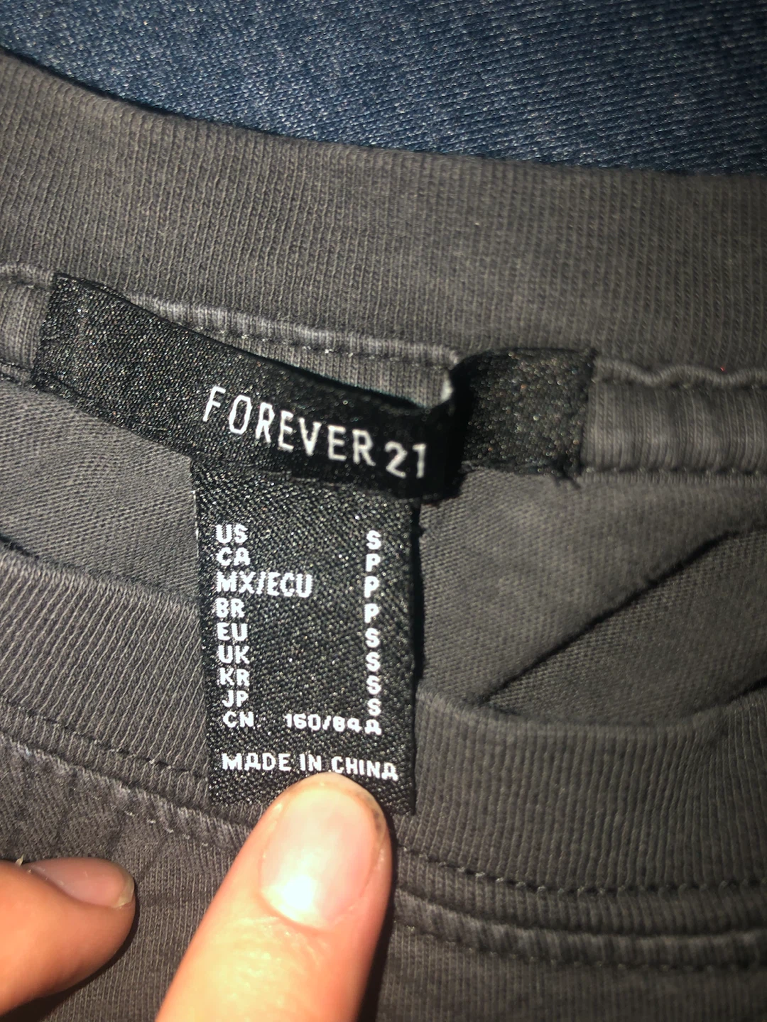 Forever 21 "True Love" Graphic T-Shirt - Grey - Small - photo 3