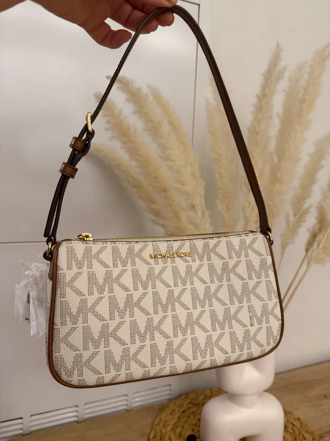 Michael Kors MK Signature Shoulder Bag - photo 4