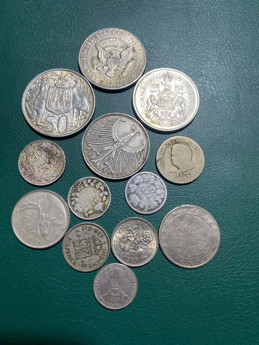 Collection of assorted world coins - photo 3