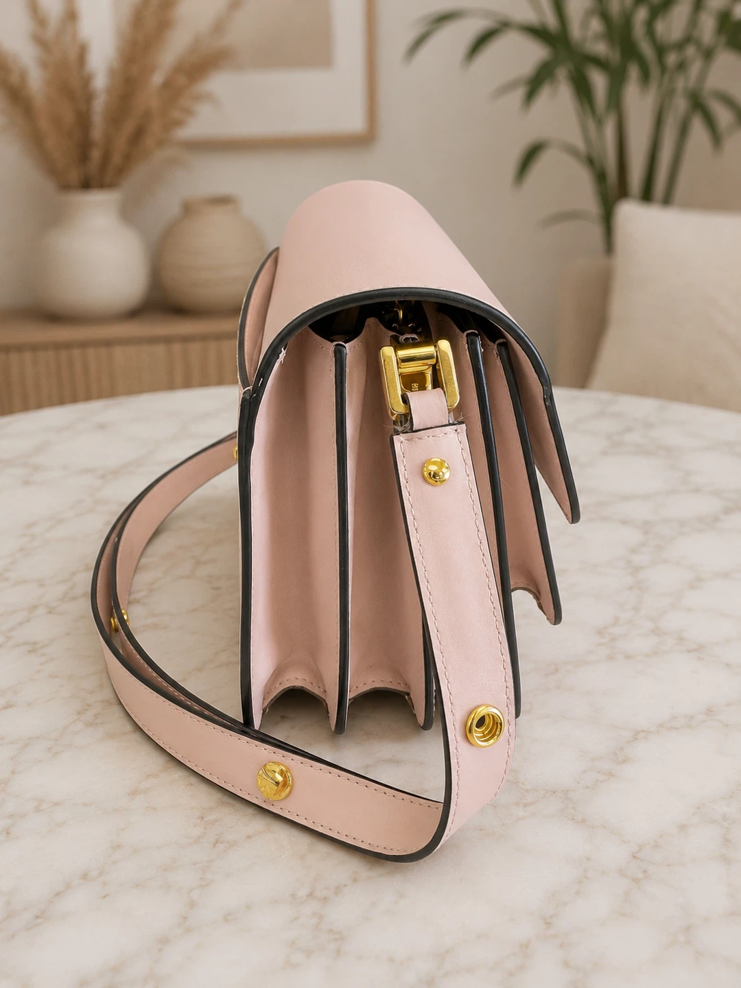 Marni Trunk Medium Shoulder Bag | Blush Pink Leather - photo 4