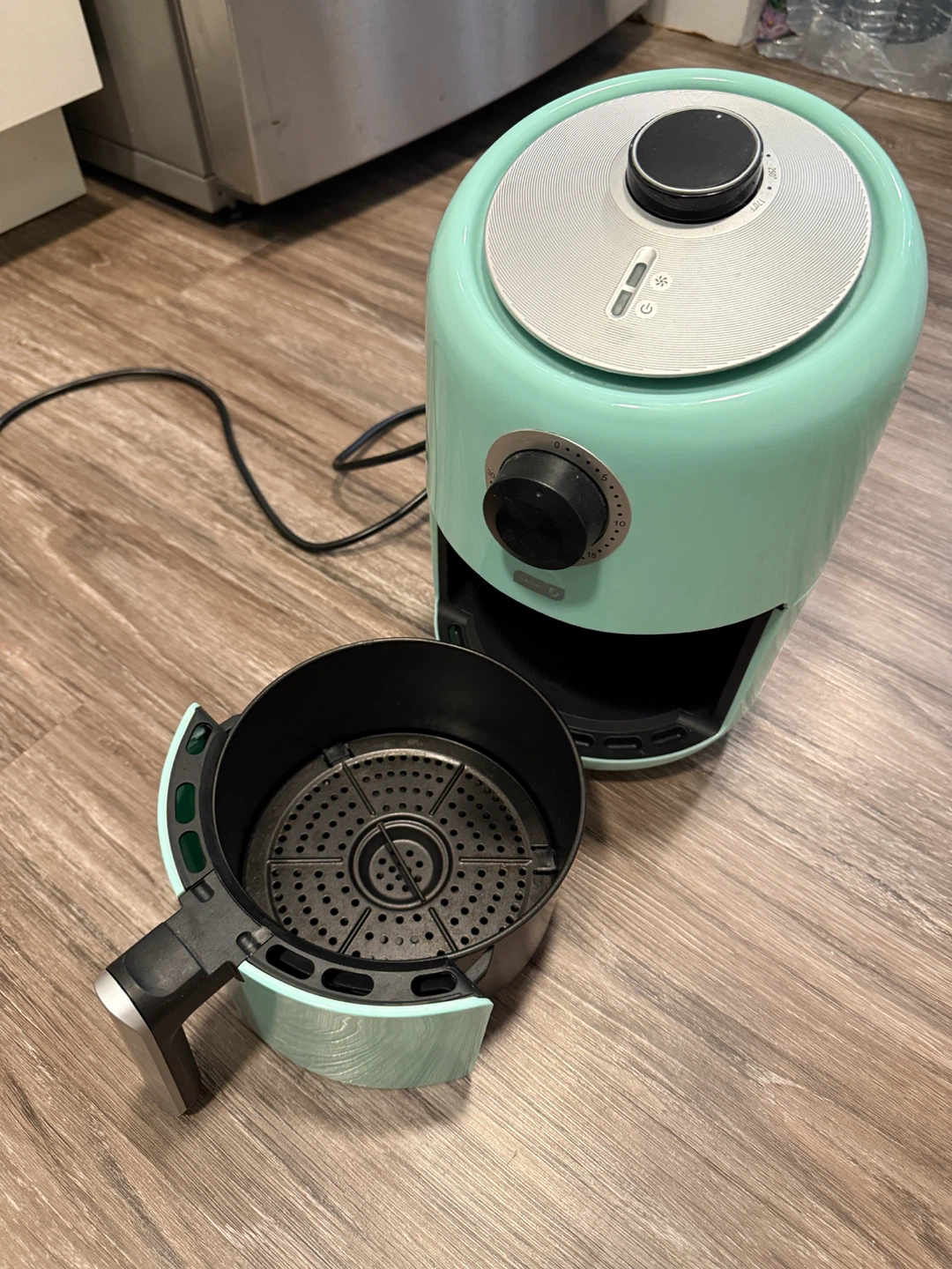 Dash Compact Air Fryer - Aqua - photo 3