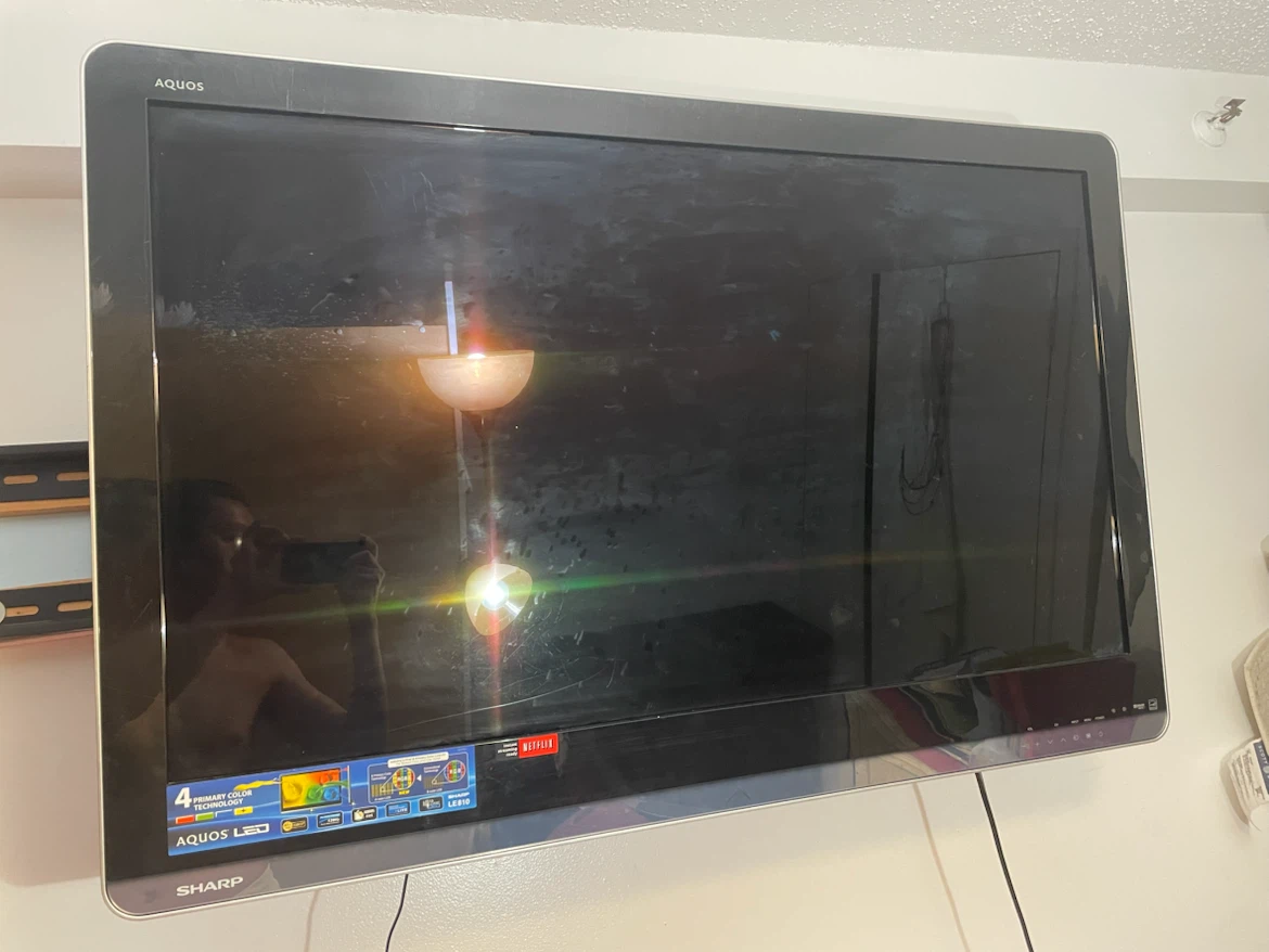 Sharp Aquos LED TV