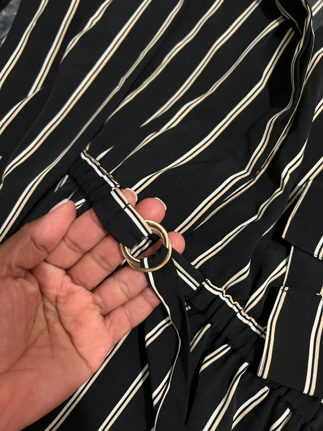 H&M Striped V-Neck Midi Dress - photo 4