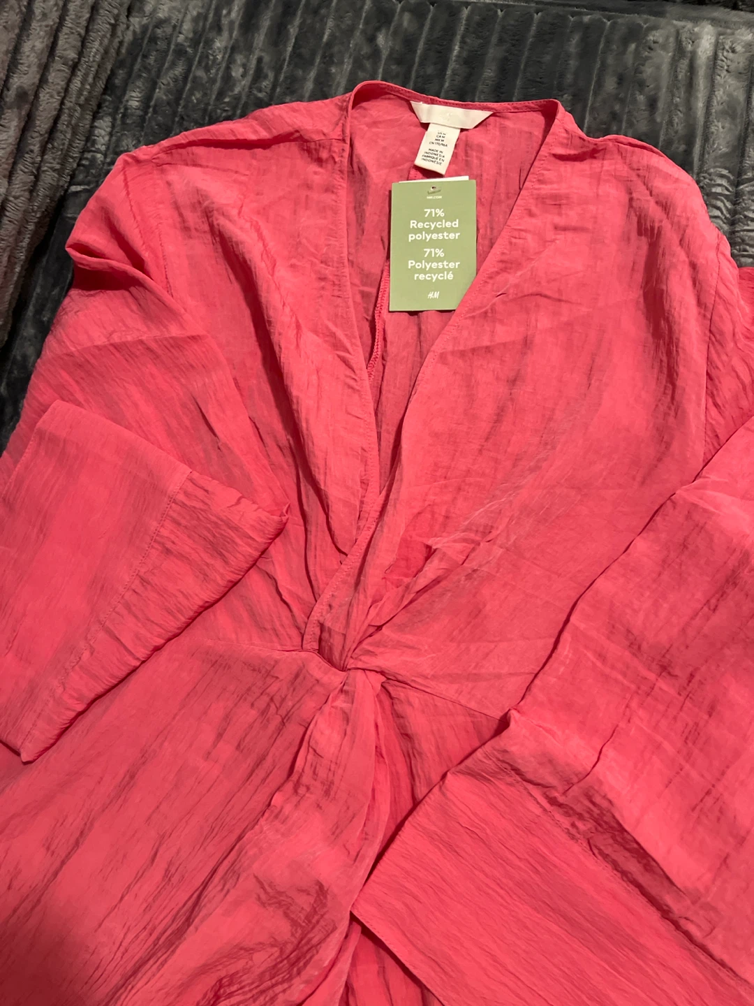 H&M Pink Crinkle Fabric Twist Front Dress - photo 2