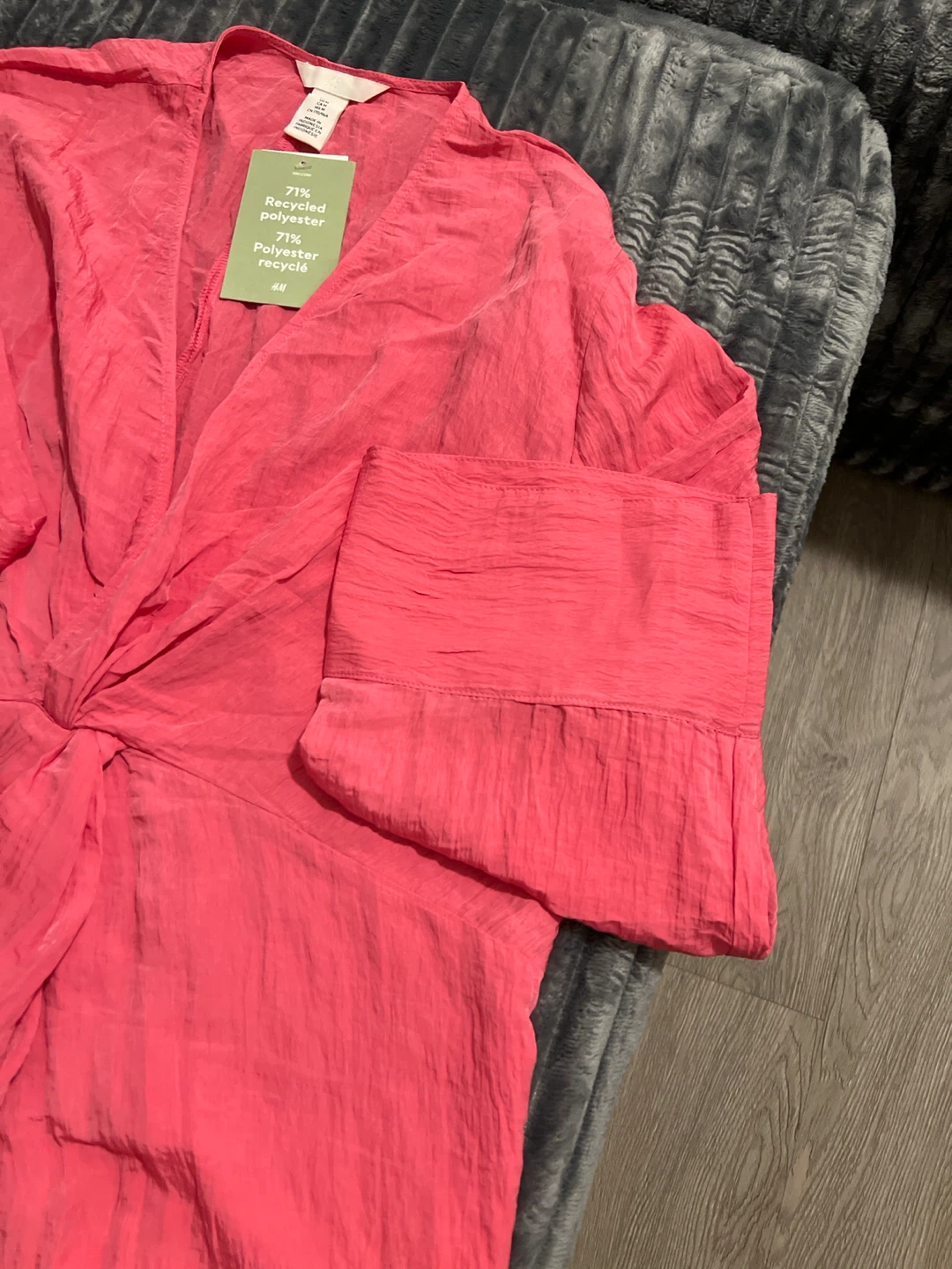 H&M Pink Crinkle Fabric Twist Front Dress - photo 3