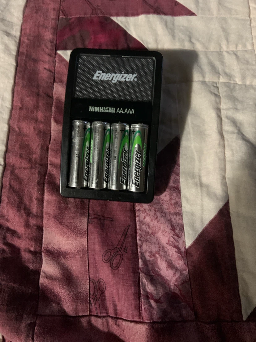 Energizer NiMH AA/AAA Battery Charger