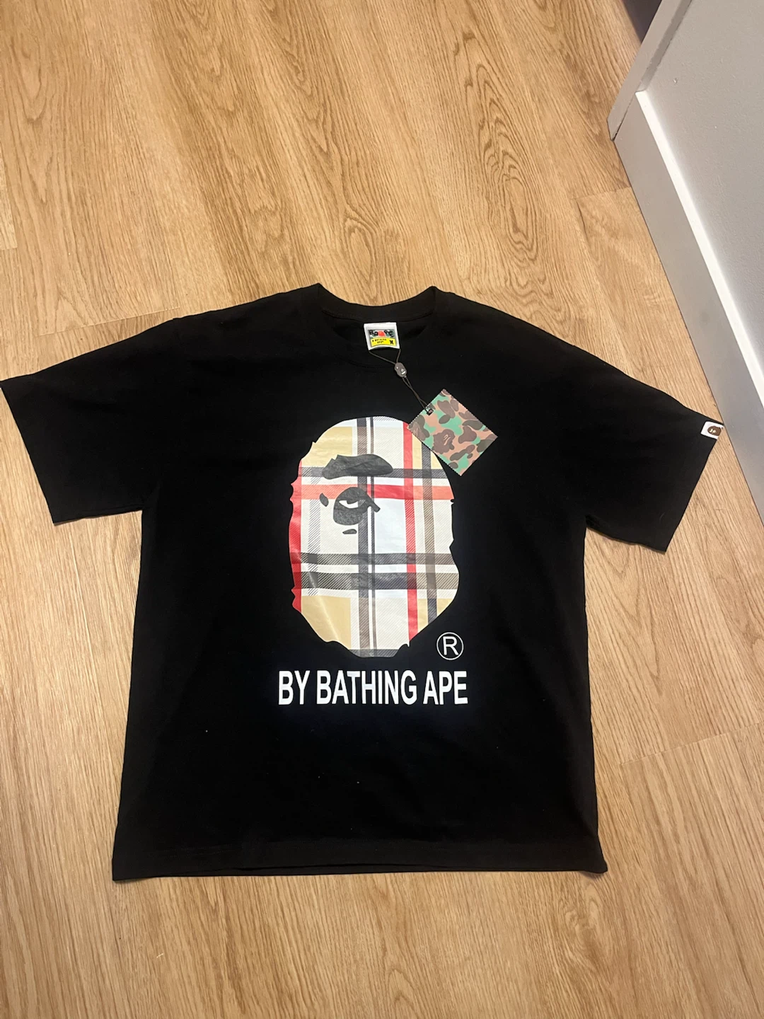 A Bathing Ape T-Shirt(comes with bag)