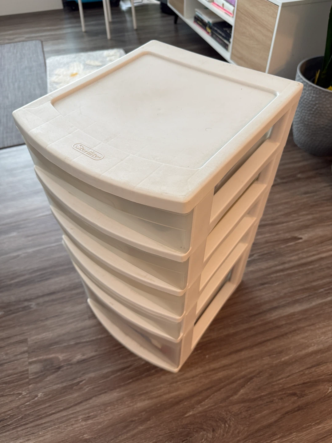Sterilite 6-Drawer Plastic Rolling Cart Organizer